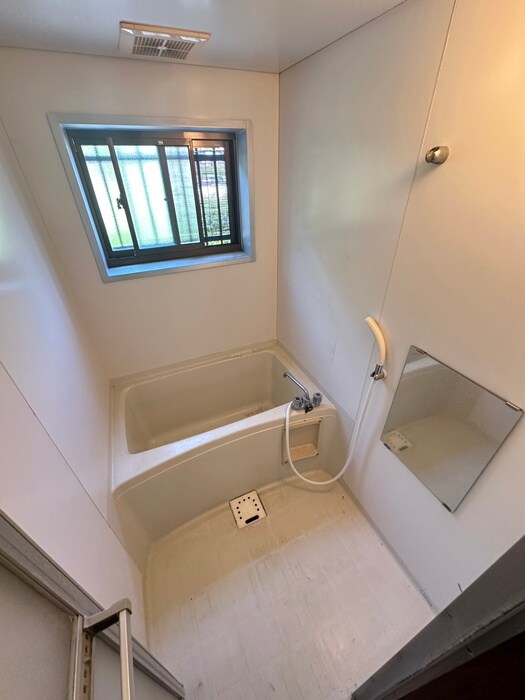 物件内観写真12　(バス／シャワールーム等)