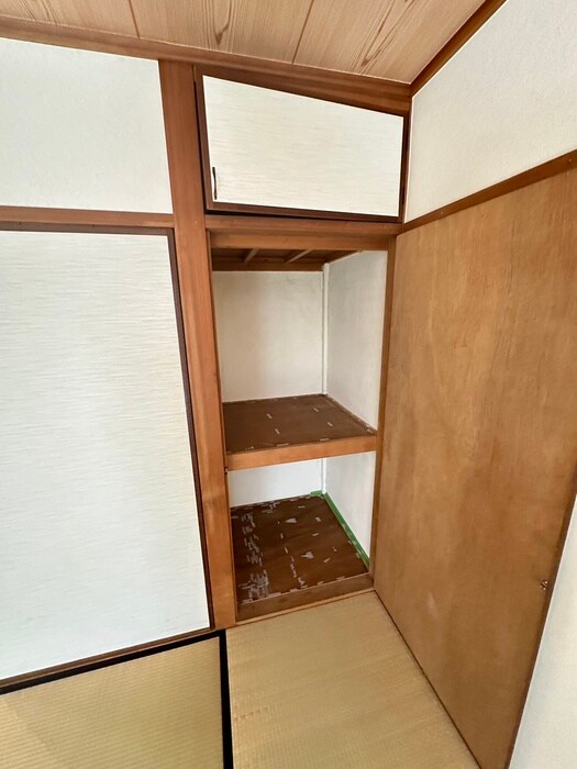 物件内観写真18　(収納)