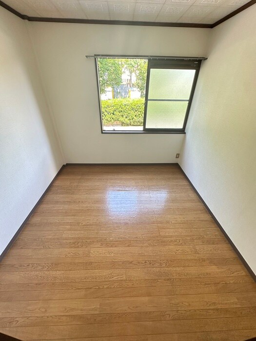 物件内観写真20　(居室)