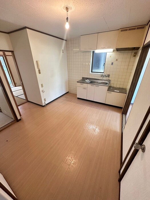 物件内観写真21　(廊下)