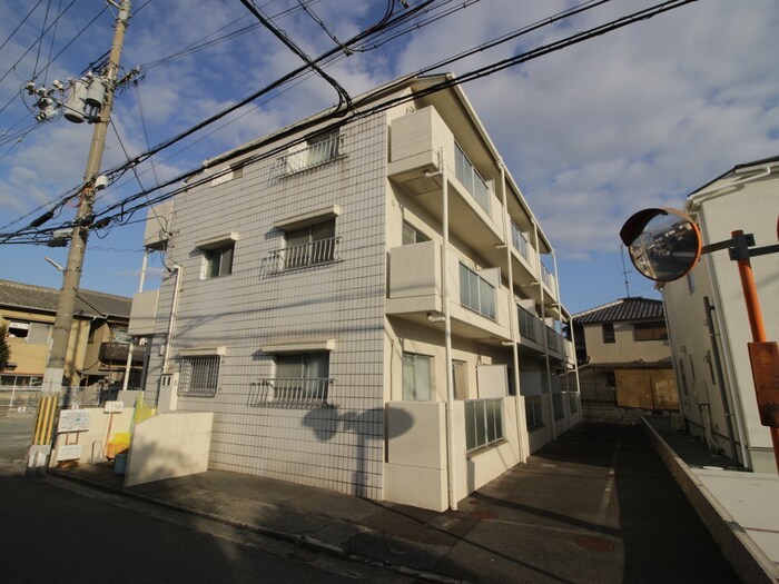 物件外観写真3　(外観写真)