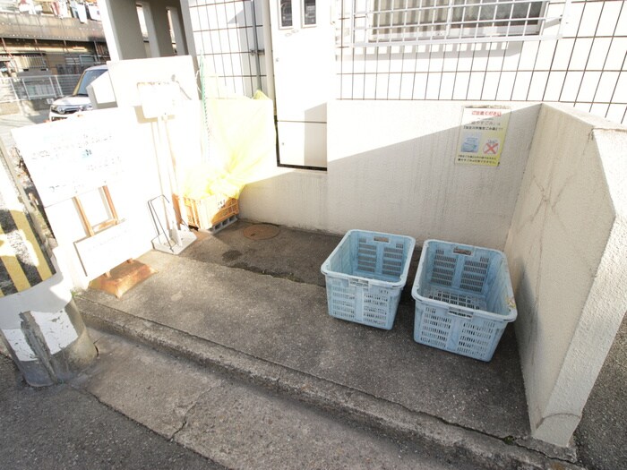 物件外観写真6　(建物設備)