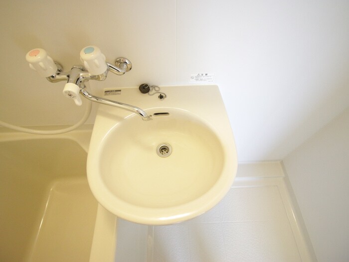 物件内観写真13　(洗面)