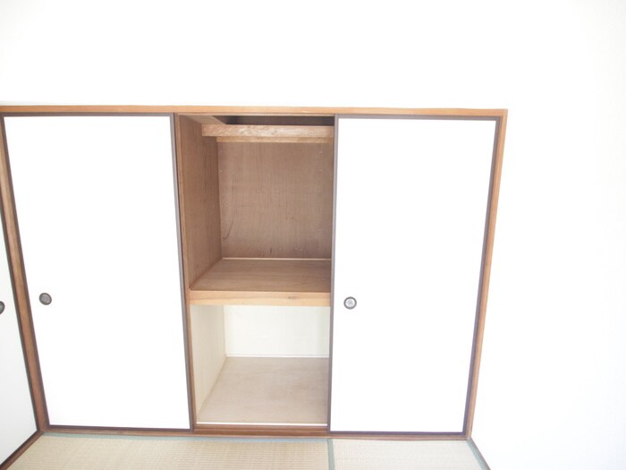 物件内観写真15　(収納)