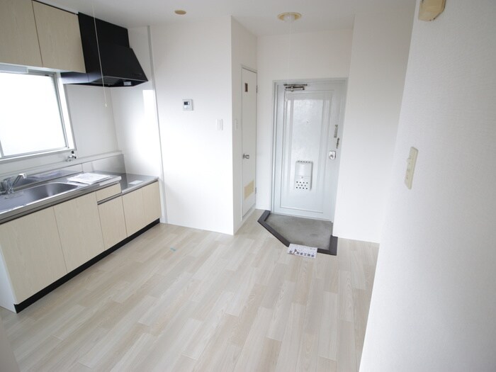 物件内観写真21　(居室)