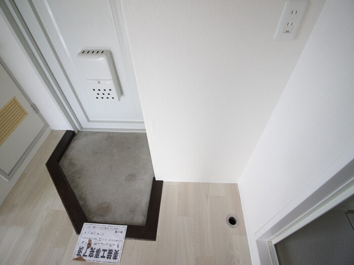 物件内観写真22　(洗濯機置場)