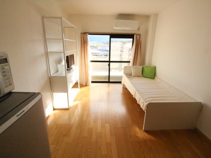 物件内観写真6　(居室)