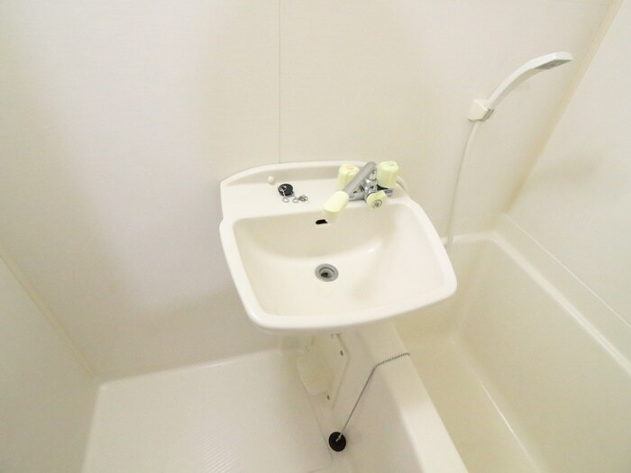 物件内観写真10　(洗面)