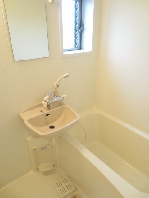 物件内観写真15　(バス／シャワールーム等)