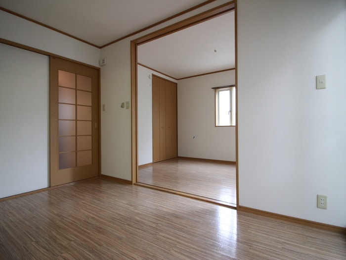 物件内観写真7　(居室)