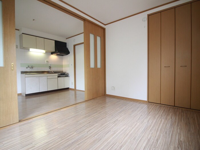 物件内観写真10　(居室)