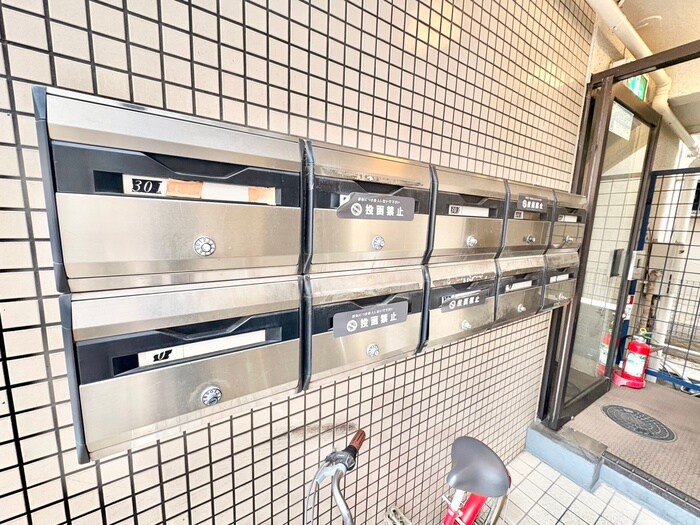 物件外観写真6　(建物設備)