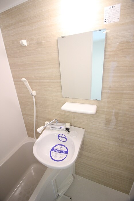 物件内観写真11　(洗面)