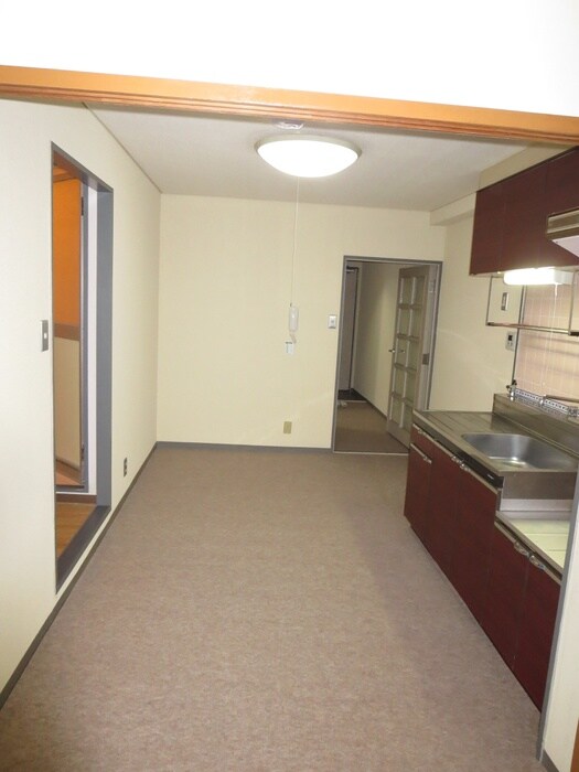 物件内観写真5　(居室)