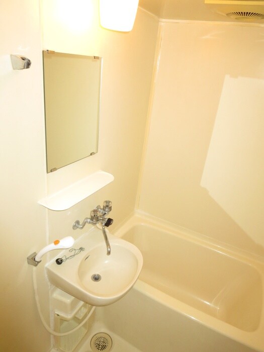 物件内観写真7　(バス／シャワールーム等)