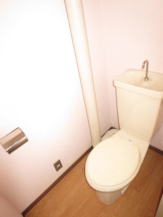 物件内観写真10　(トイレ)