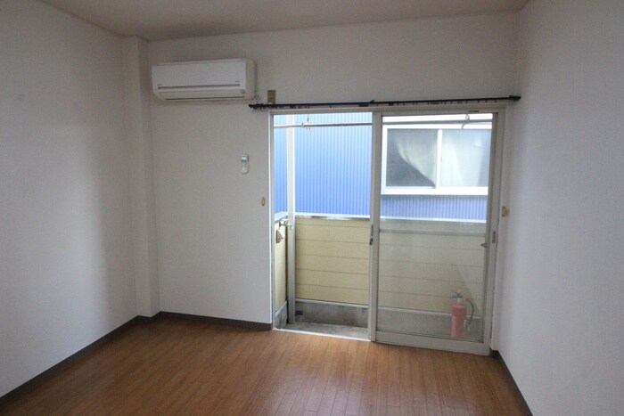 物件内観写真17　(居室)