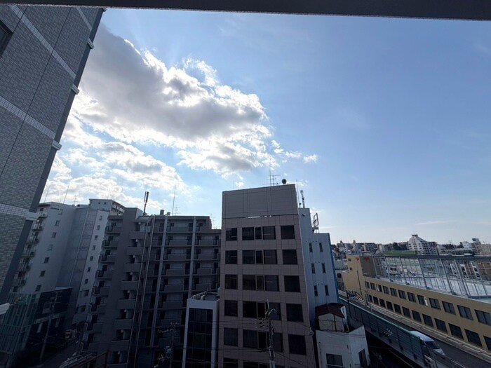 物件内観写真13　(室内からの展望)