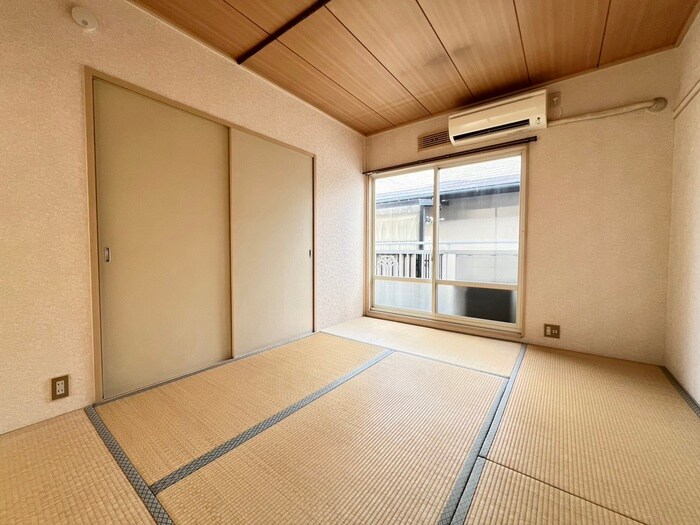 物件内観写真8　(居室)