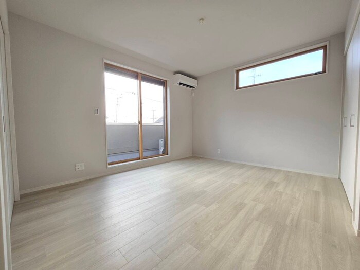 物件内観写真12　(居室)