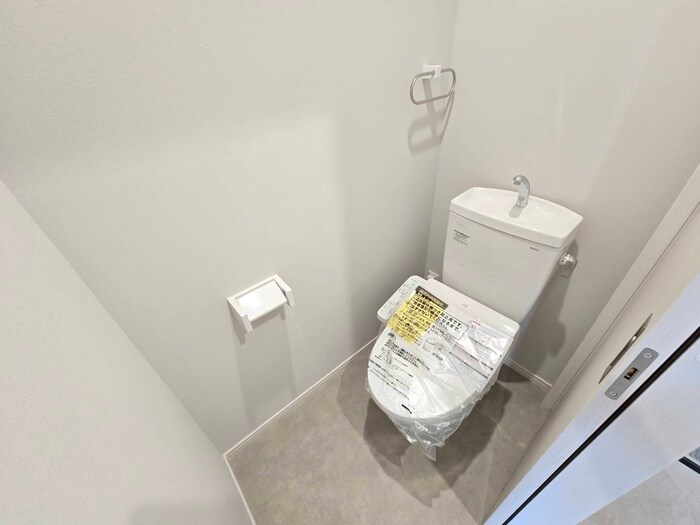 物件内観写真16　(トイレ)