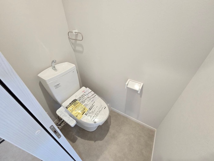 物件内観写真16　(トイレ)