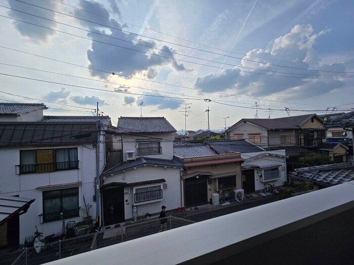 物件内観写真20　(室内からの展望)