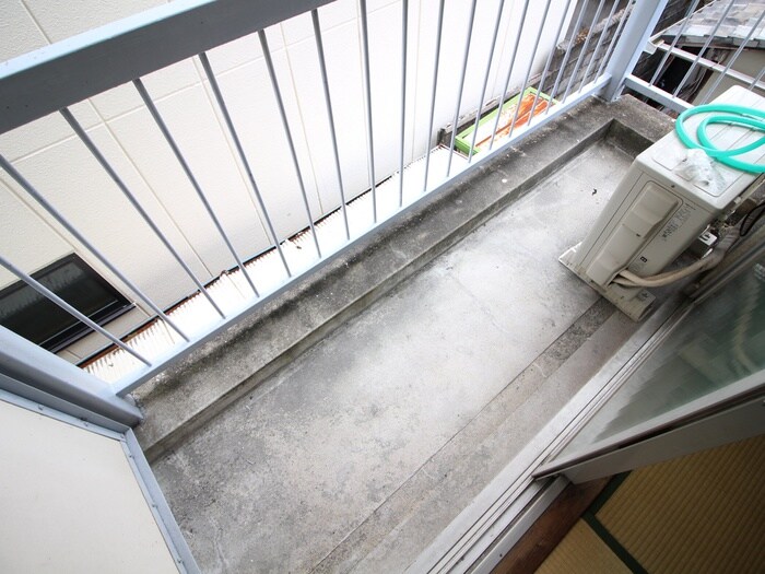 物件内観写真9　(ベランダ・バルコニー)