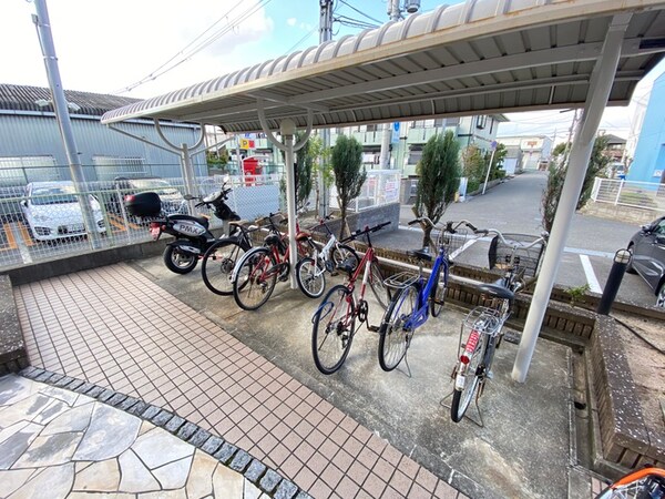 駐輪場