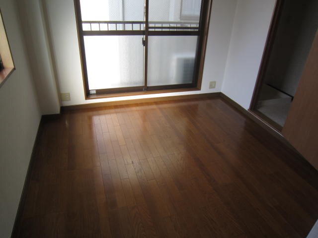 物件内観写真15　(居室)