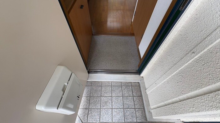 物件内観写真19　(玄関)