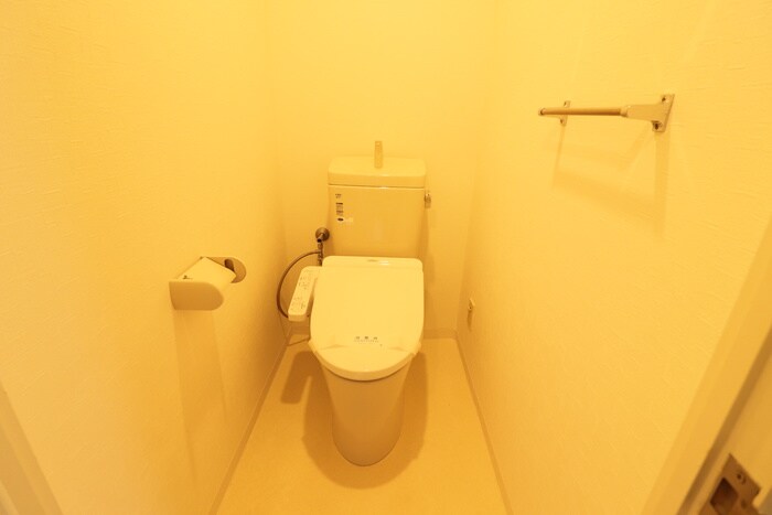 物件内観写真12　(トイレ)