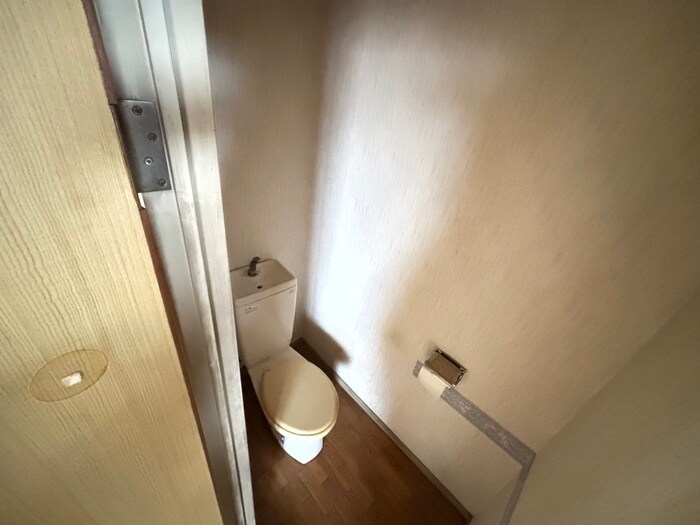 物件内観写真12　(トイレ)