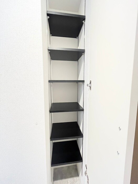 物件内観写真18　(靴箱)