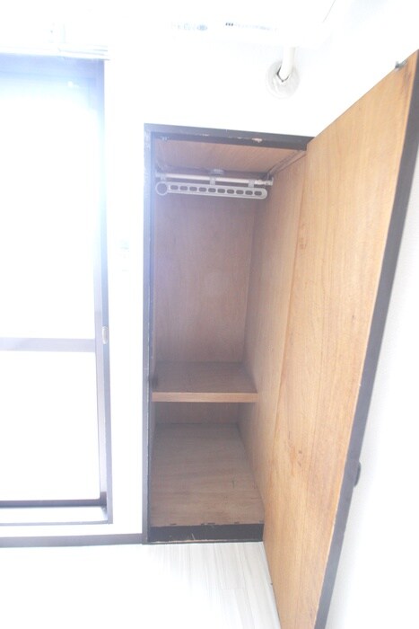 物件内観写真10　(収納)