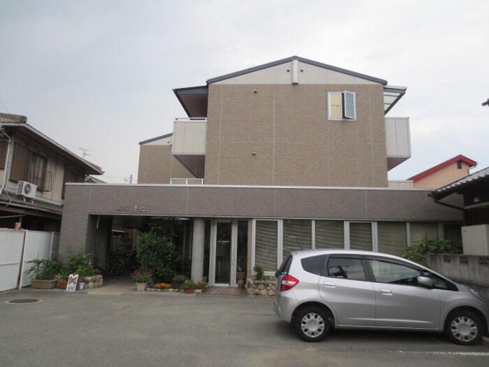 物件外観写真6　(外観写真)