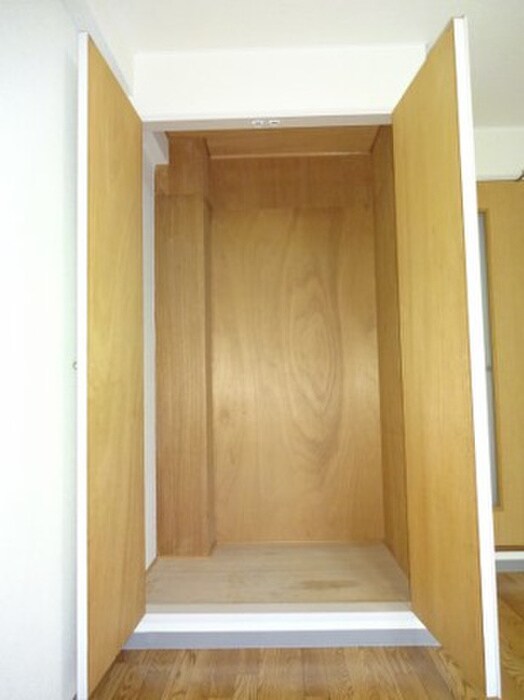 物件内観写真14　(収納)