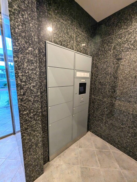 物件外観写真4　(建物設備)