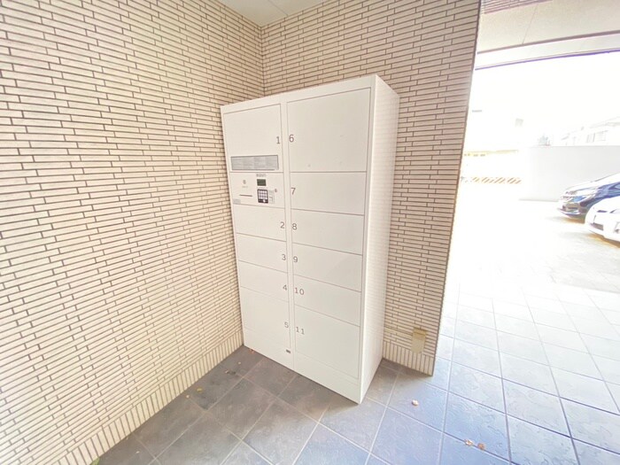 物件外観写真4　(建物設備)