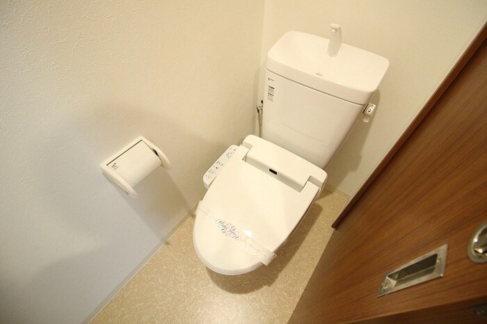 物件内観写真12　(トイレ)