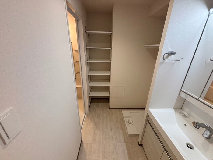 物件内観写真14　(洗面)