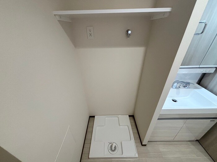 物件内観写真15　(洗濯機置場)