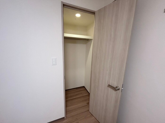 物件内観写真18　(収納)