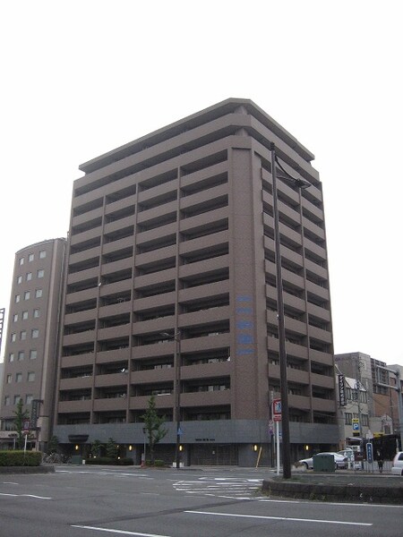 リ－ガル京都烏丸五条通り(1002)外観写真