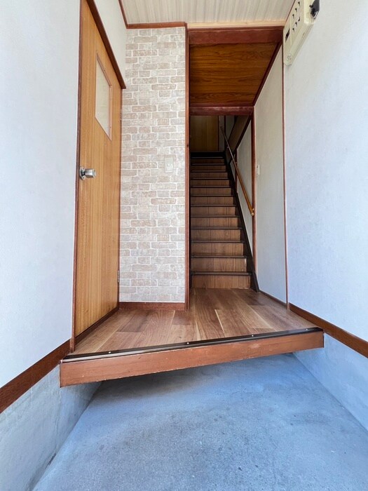 物件内観写真6　(廊下)