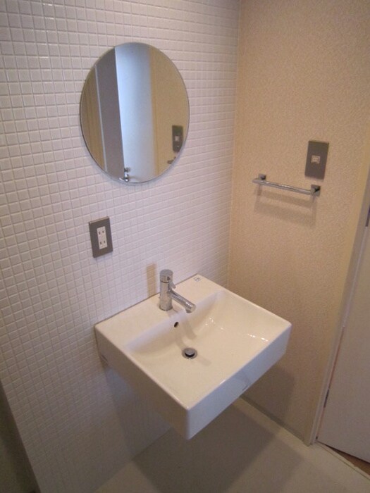 物件内観写真10　(洗面)