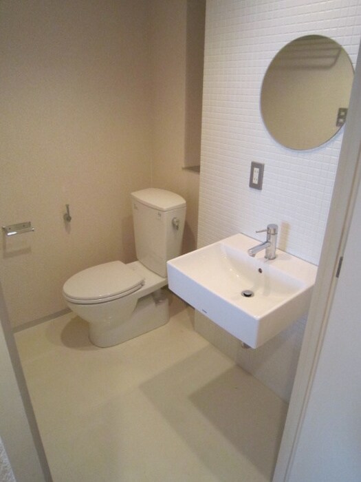 物件内観写真13　(洗面)