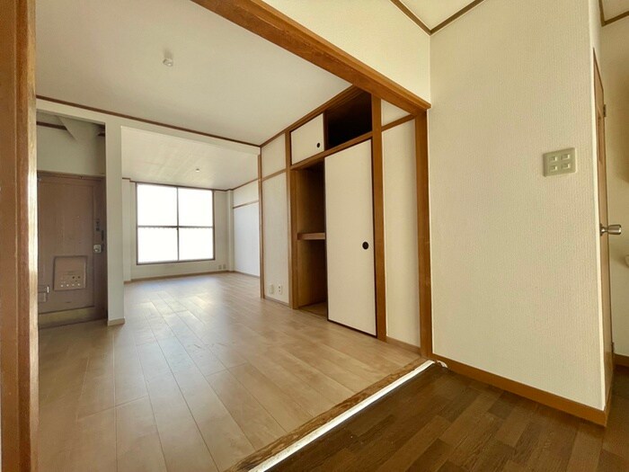 物件内観写真8　(居室)