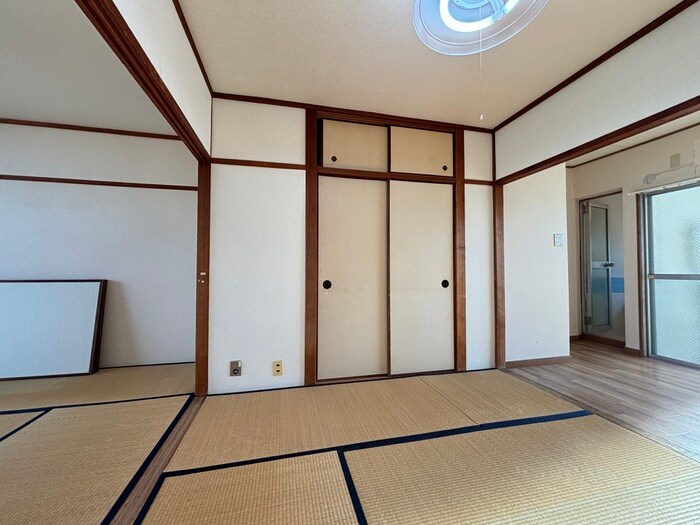 物件内観写真9　(居室)