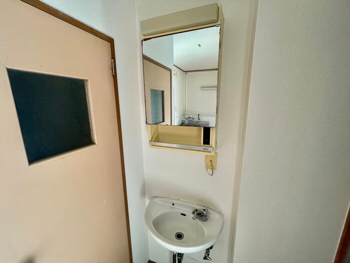 物件内観写真13　(洗面)